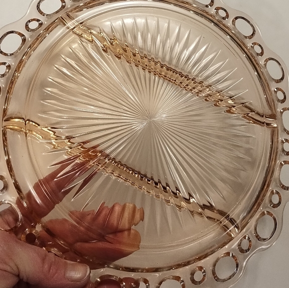 Anchor Hocking Pink Depression Glass Lace Edge Three Section Divided Relish Tray - Picture 6 of 7